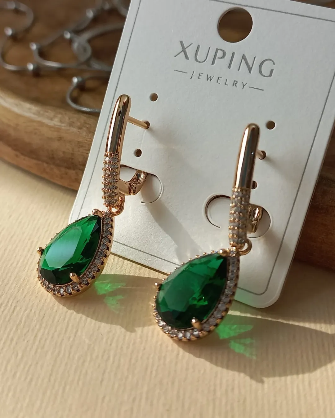 گوشواره آویز زمرد ژوپینگ